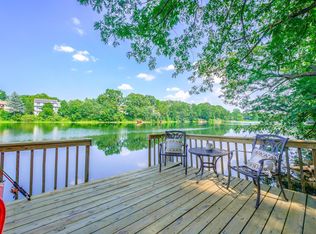 1241 Nursery Hill Ln, Arden Hills, MN 55112