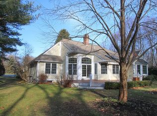15 Bittersweet Ln, South Hamilton, MA 01982