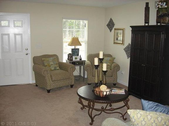 2nd image of 201 Thyme Cir