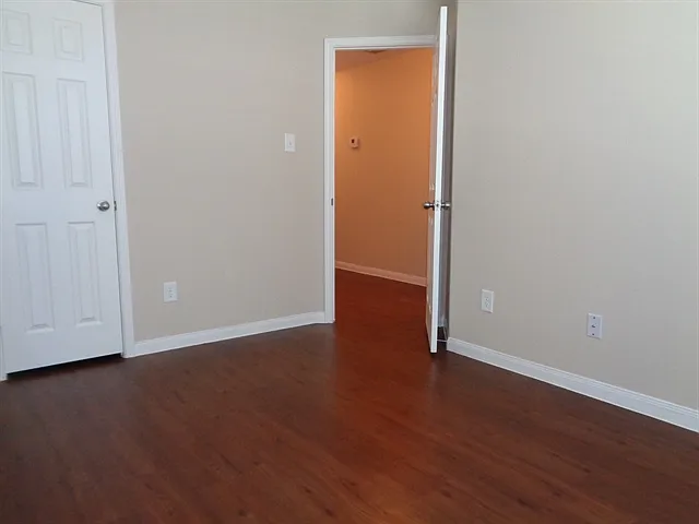 13318 Ambrosa Dr — Photo 12