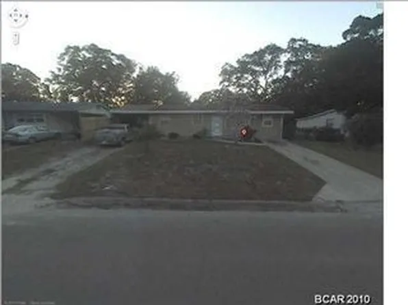 915 Huntington Dr, Panama City, FL 32401