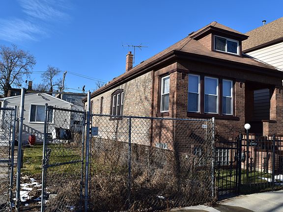 3rd image of 5522 S Oakley Ave