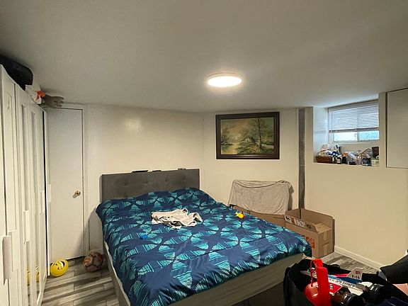 3rd image of 820 Avenue C Floor Basement