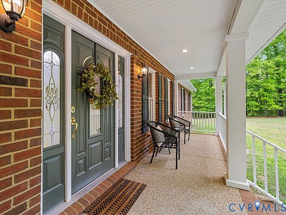 4th image of 6457 White Oak Ridge Dr