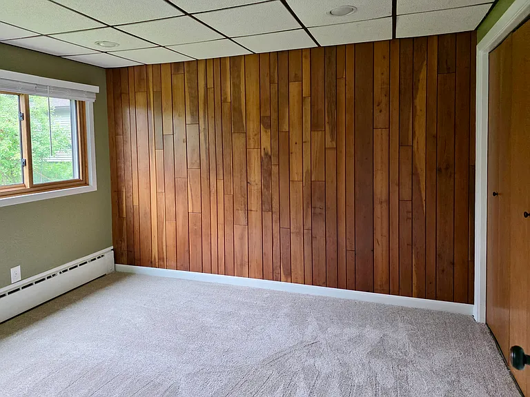 114 W Buffalo St — Photo 14