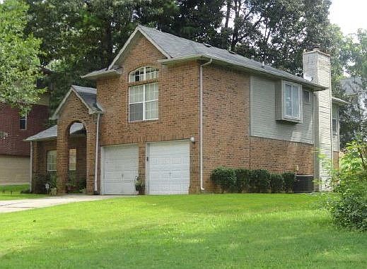 2nd image of 628 Woodstone Rd