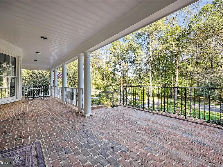 14708 Westbury Rd — Photo 54