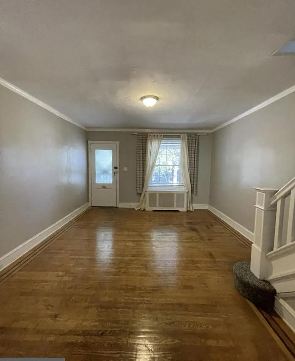 3 bed, 1.0 bath, 1426 sqft, $1,650 — Photo 2