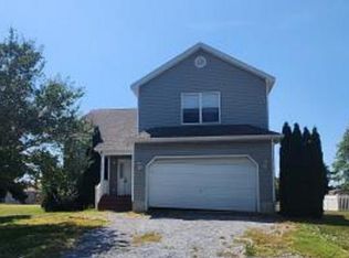 2402 Octopus Rd, Greenbackville, VA 23356