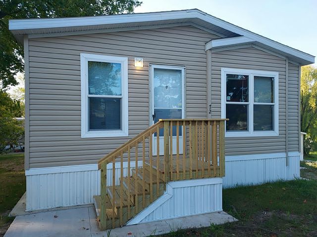 1st image of 72 Hollywood Dr #315