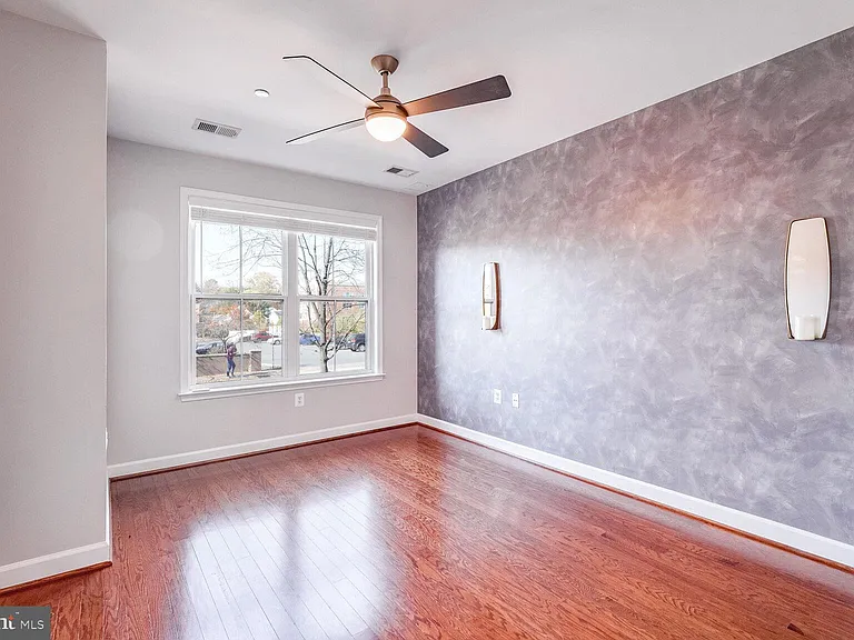 2101 N Monroe St #204 — Photo 10