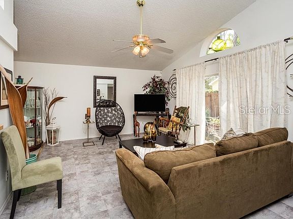 5th image of 6564 Meritmoor Cir