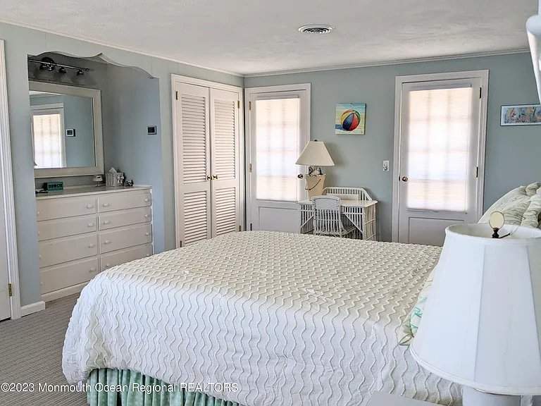 127 Curtis Point Dr — Photo 18