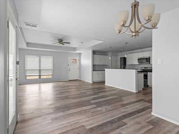 8414 11th St, Lubbock, TX 79416