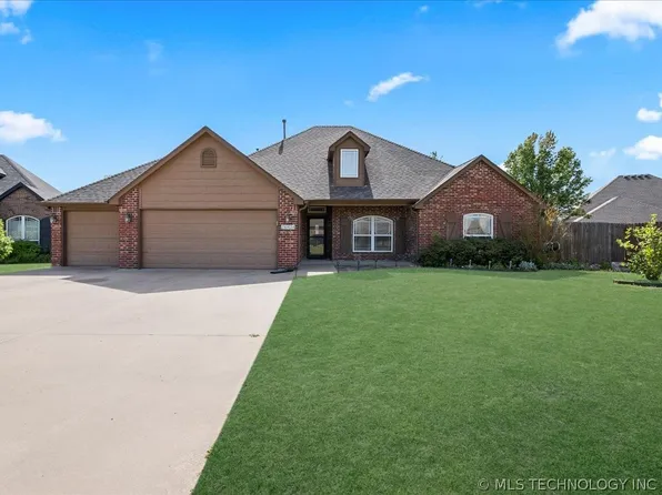 26434 Hann Dr, Claremore, OK 74019