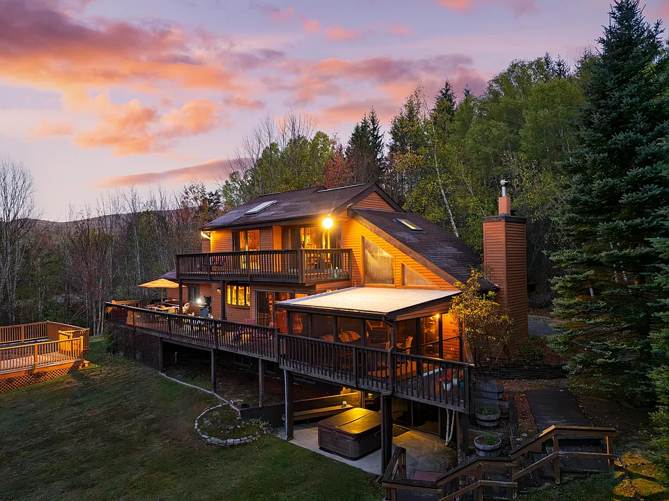 21 Larsen Dr