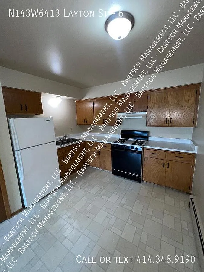 2 bed, $1,100 — Photo 3