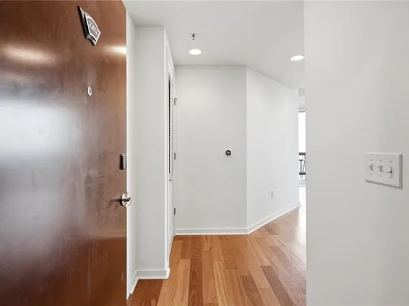 3324 Peachtree Rd NE Unit 2202, Atlanta, GA 30326
