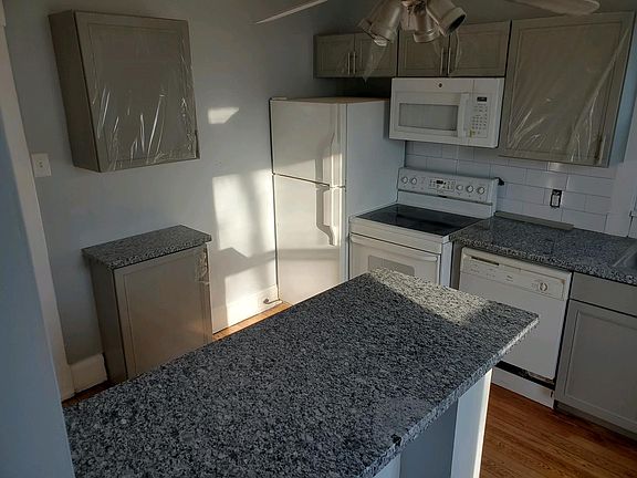 3rd image of 4215 Marburg Ave #2