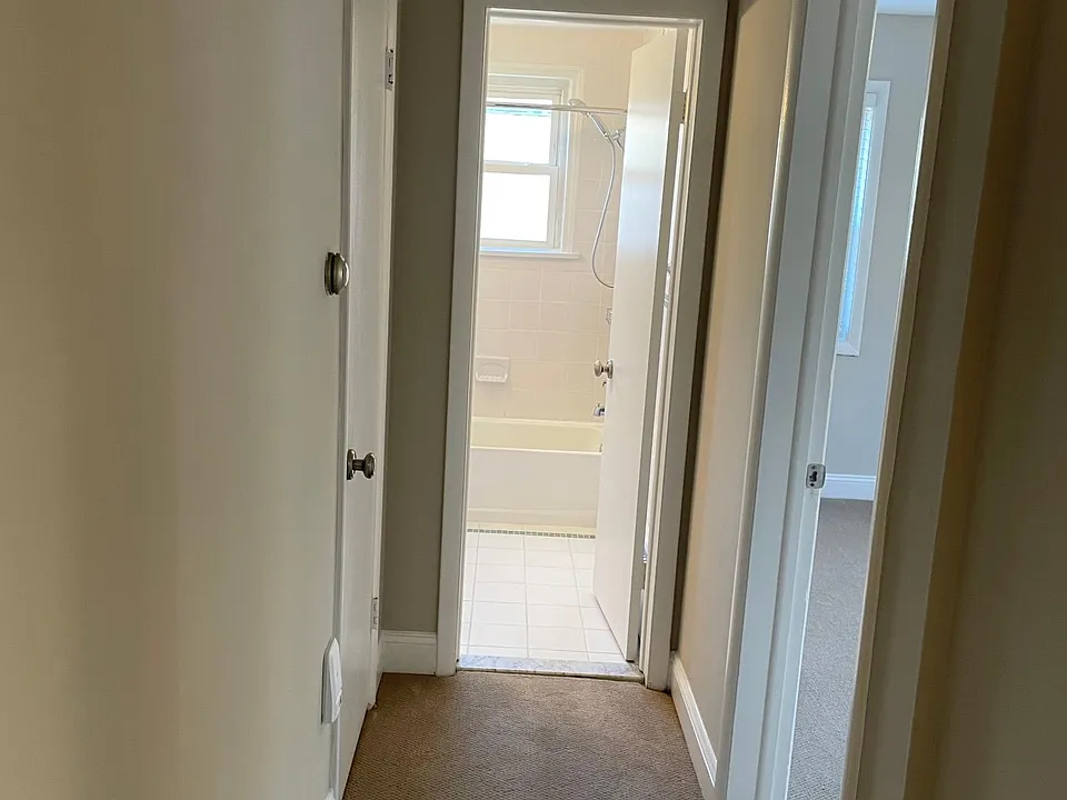Hallway towards BA and BDRM
