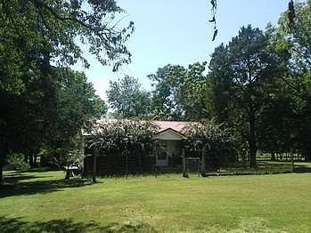 2nd image of 205 College St