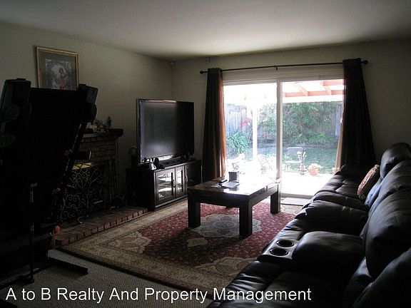 2nd image of 7448 Stanford Pl