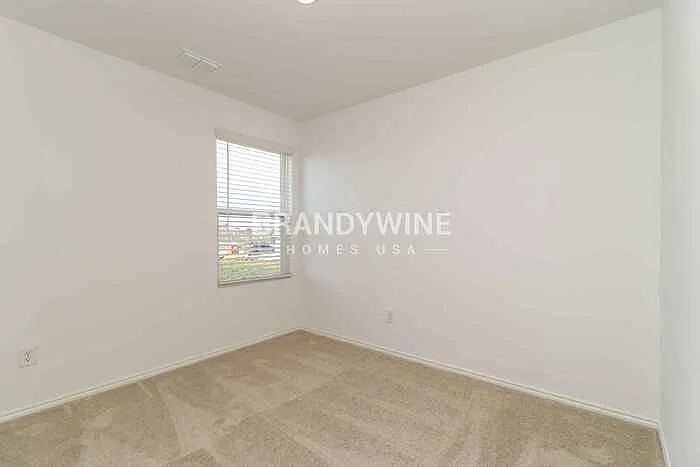 1432 Silver Oak Ln — Photo 10