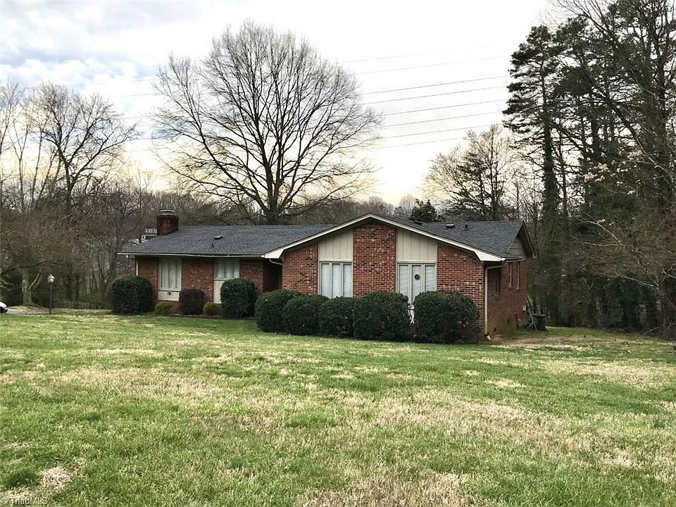 1st image of 3501 Regents Park Ln