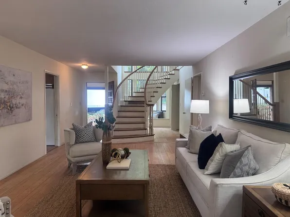 1345 Arbor Ave, Los Altos, CA 94024