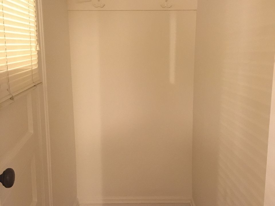 1st image of 2276 Grandview Ave APT 5