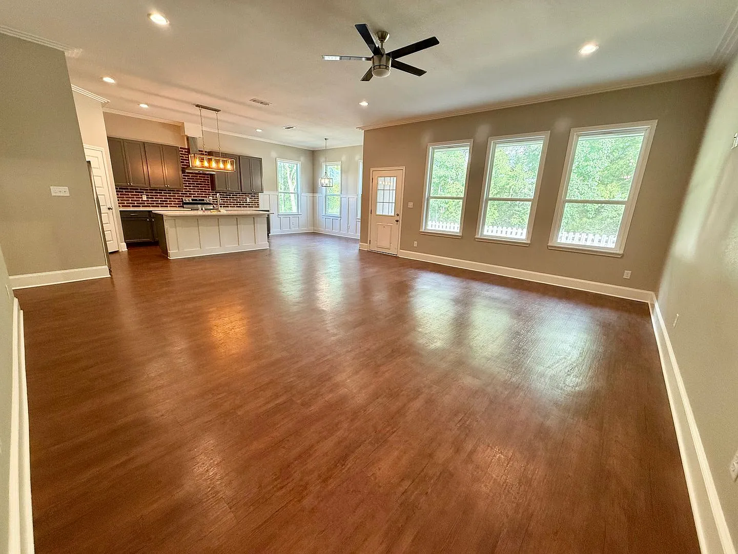 Elegant 4-bedroom in Bullard Creek Ranch! — Photo 4