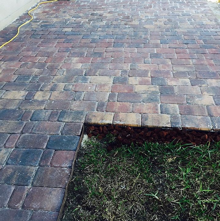 1st image of 7918 Camden Woods Dr