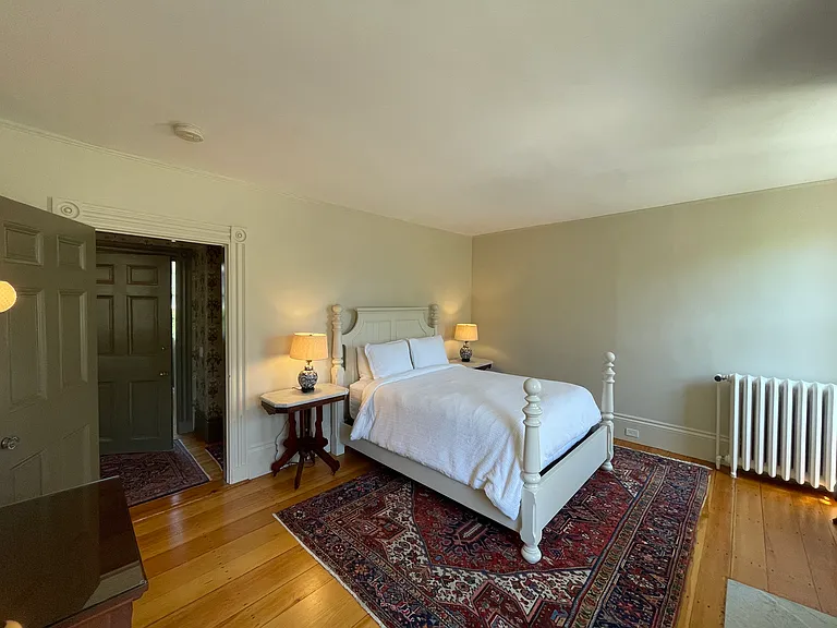 24 Chestnut St #2 — Photo 15