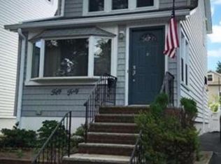 5040 203rd St, Flushing, NY 11364