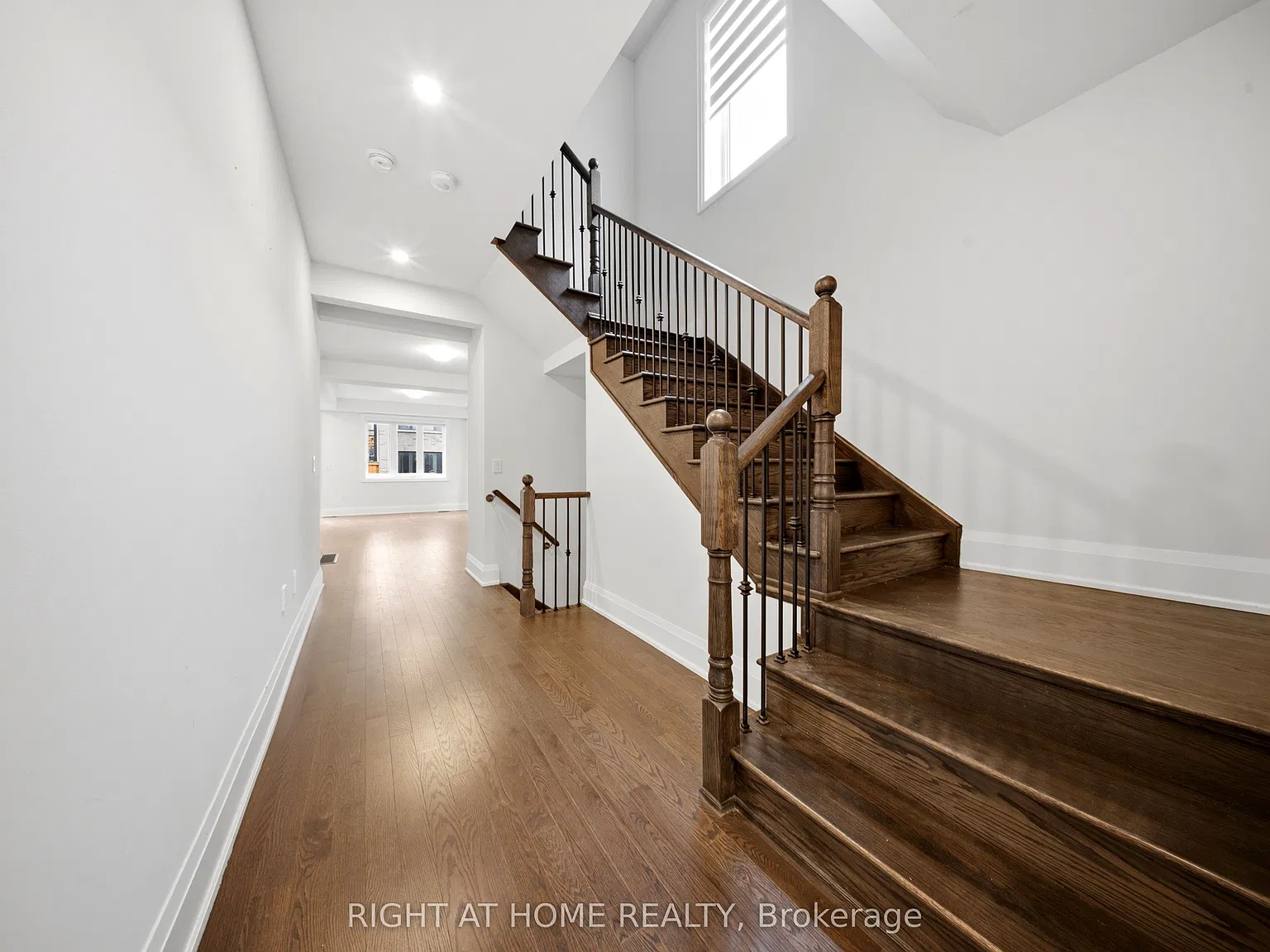 3 bed, $3,800 — Photo 4