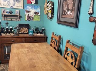 605 Groom Ave, Panhandle, TX 79068