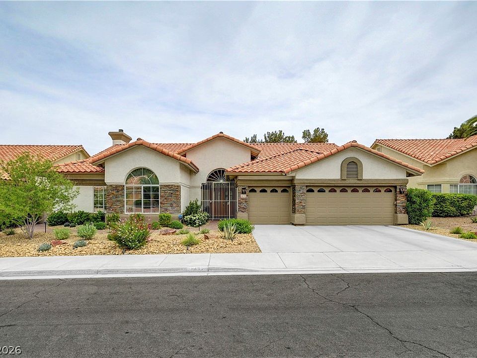 1st image of 1432 Castle Crest Dr