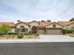 1432 Castle Crest Dr, Las Vegas, NV 89117