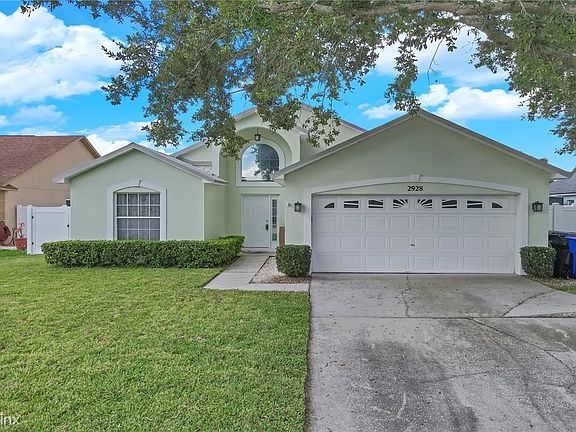 2nd image of 2928R Oak Run Blvd
