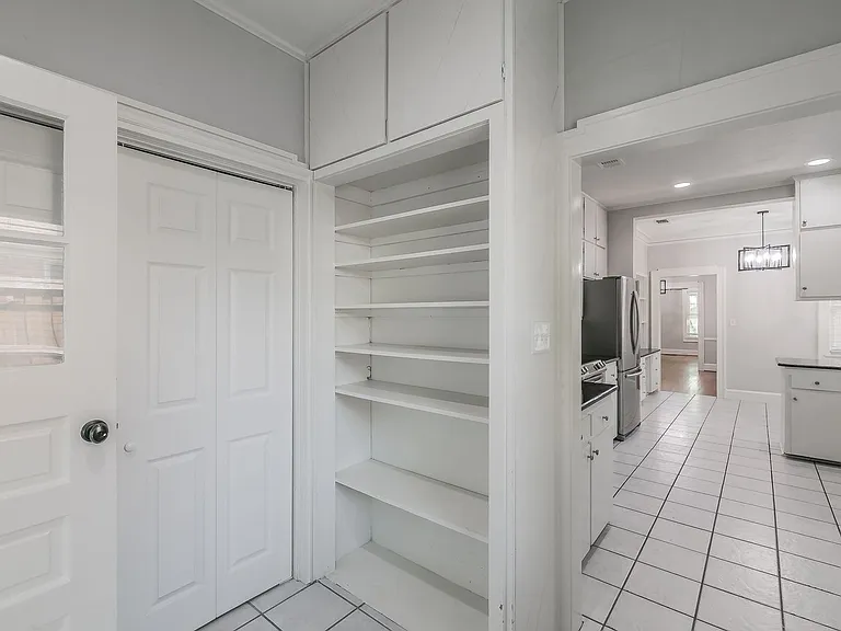 2311 Warner Rd — Photo 31