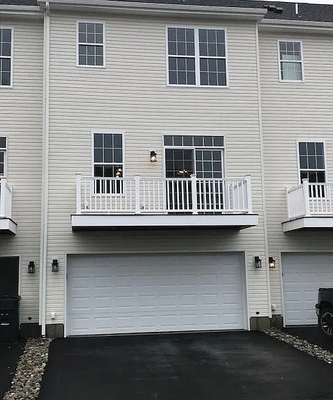 304 Virtue Rd — Photo 2
