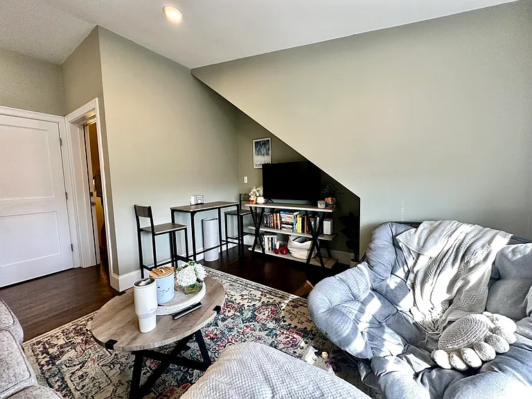 154 Gold St #3 — Photo 26