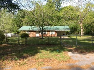 771 Cannon Dr, Laurel Hill, FL 32567