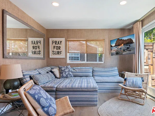 52 Paradise Cove Rd, Malibu, CA 90265