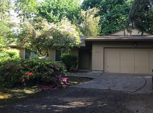18851 SW Indian Springs Cir, Lake Oswego, OR 97035
