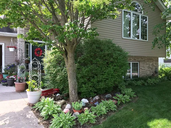 3776 13th Ave SW, Rochester, MN 55902