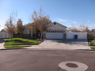 1347 W Callaway Ct, Murray, UT 84123