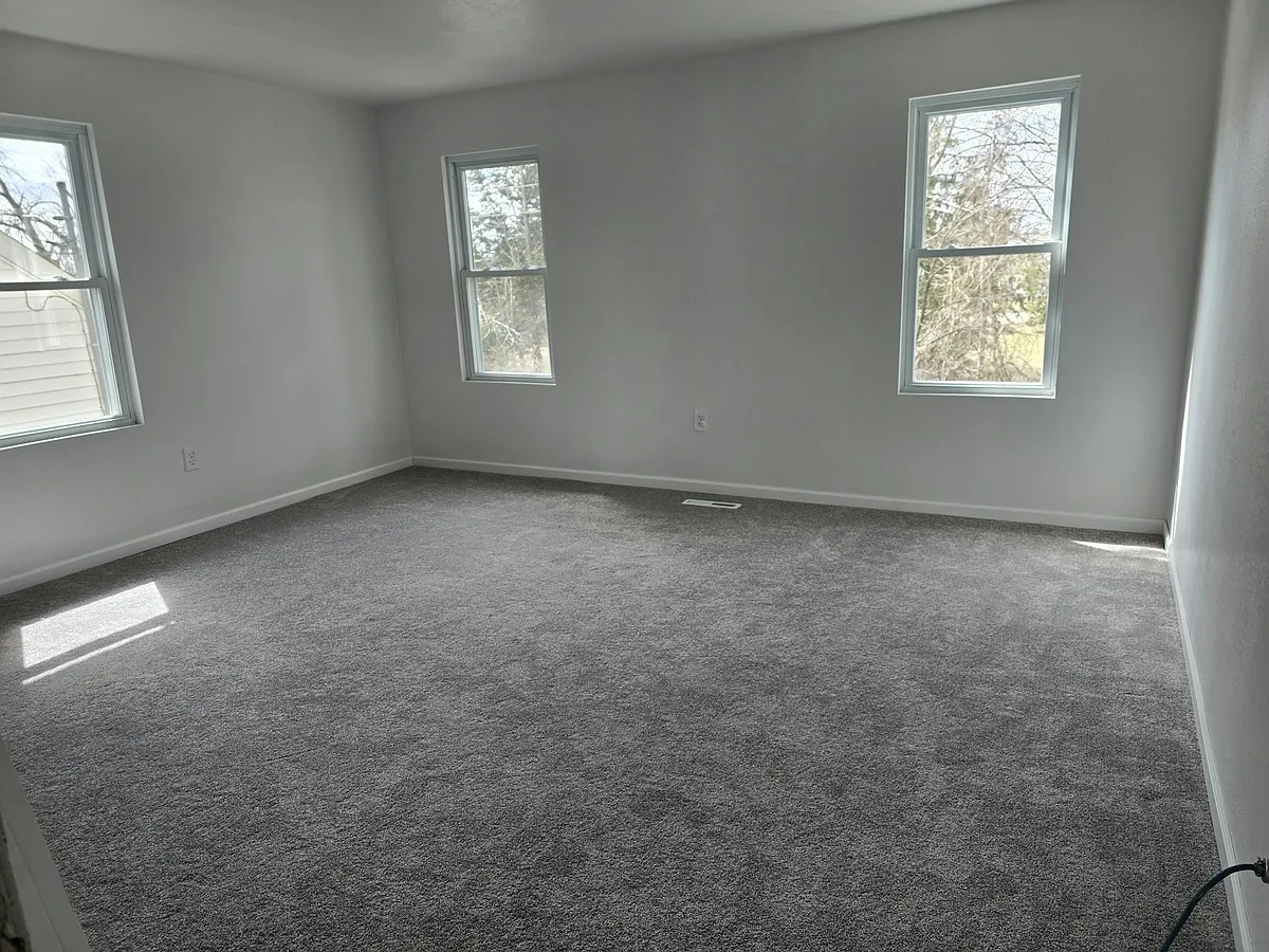 Master bedroom - 431 9th St N