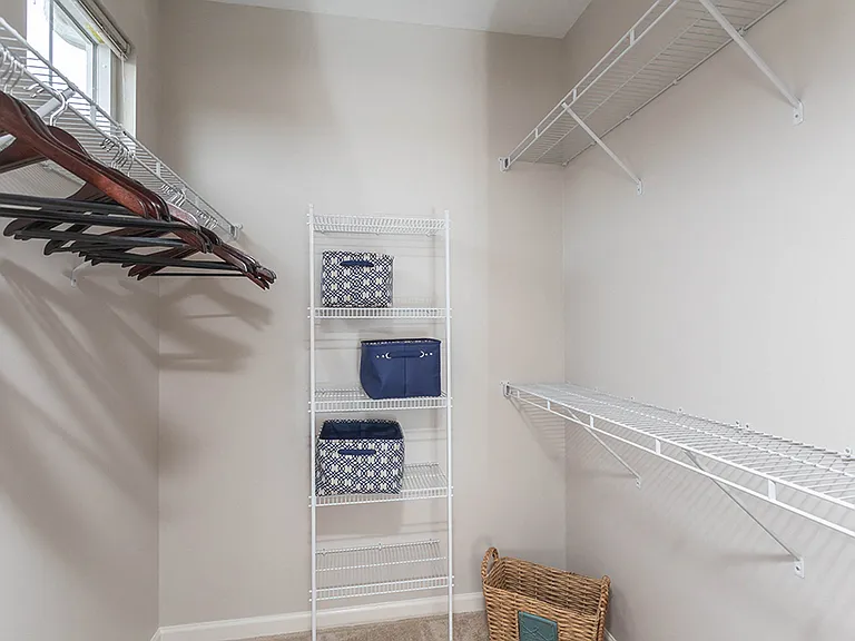 North Ponds Apartments Homes — Photo 13