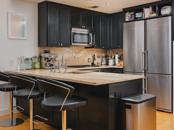 333 Rector Place image 5 of 20